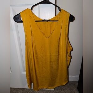 Banana Republic Factory Mustard V-Neck Sleeveless Tank